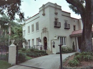 819 Grove Park Ave, Tampa, FL 33609