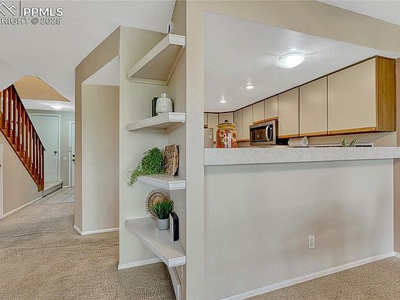 4th image of 3490 Atlantic Dr