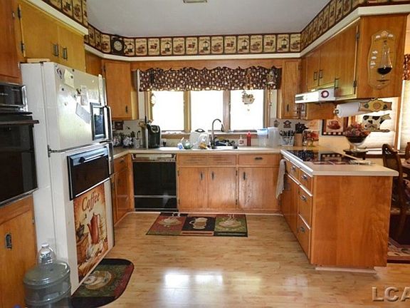 5th image of 6123 Woodland Dr