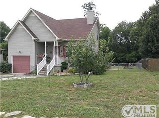 1514 Ridgemont Dr, La Vergne, TN 37086