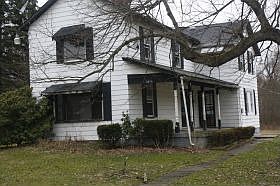 1st image of 2036 Atkinson Ave