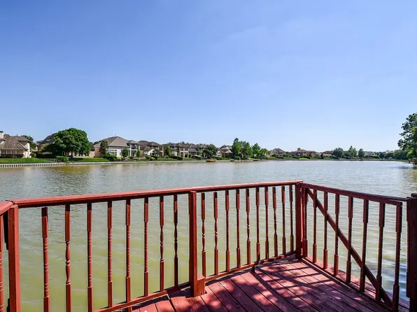 410 Kingfisher Dr, Sugar Land, TX 77478