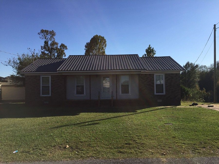 1st image of 3963 Shaw Dr