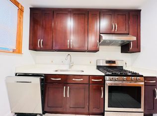 10 Treadway Rd #1A, Dorchester, MA 02125