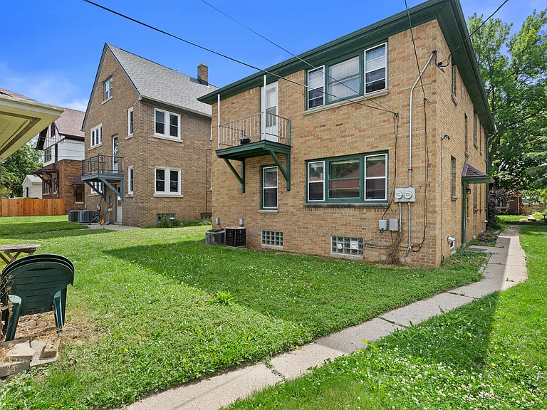 2797 N Sholes Ave — Photo 17