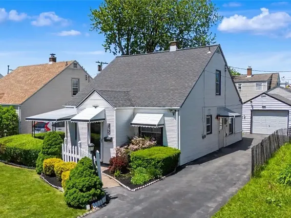 145 Hoover Ave, Buffalo, NY 14217