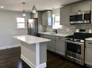 32 Elm Knoll Rd, Braintree, MA 02184