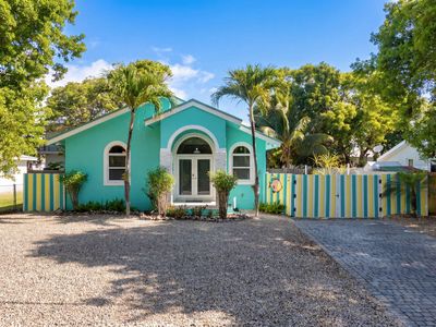 32 S Andros Rd, Key Largo, FL, 33037