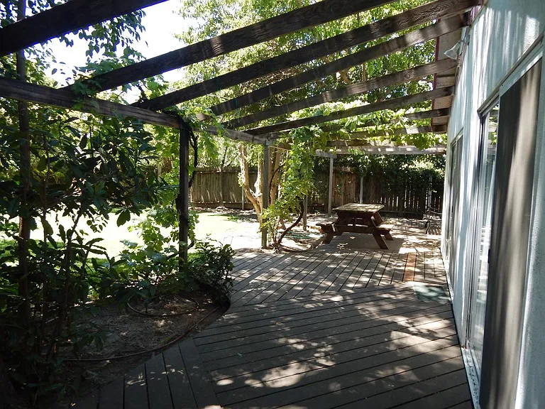 1206 Covell Pl — Photo 23