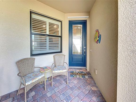 5th image of 12843 Oriago St