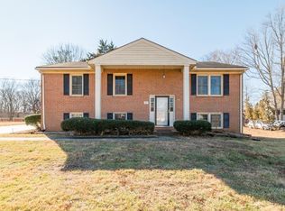 107 Howard Dr, Madison Heights, VA 24572