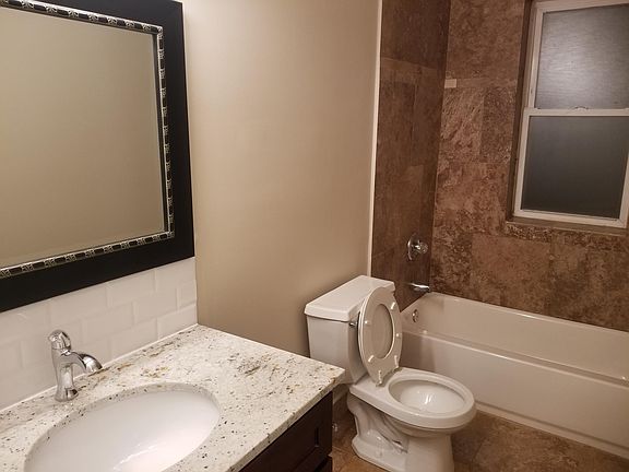 4th image of 7647 S Kingston Ave #1