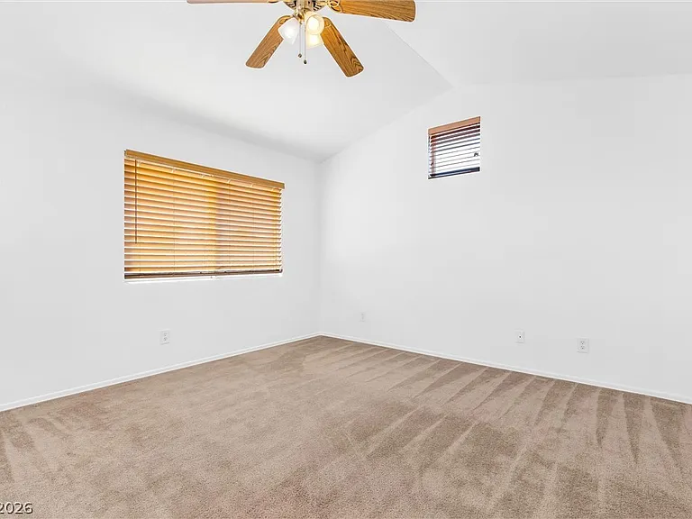 1444 Country Hollow Dr — Photo 19