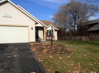 604 Gill Ln, Northfield, MN 55057