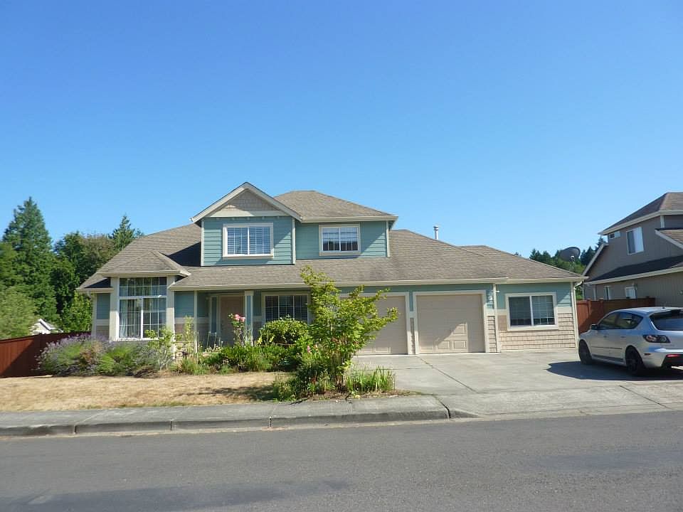 1st image of 2145 NE Selsund Ct