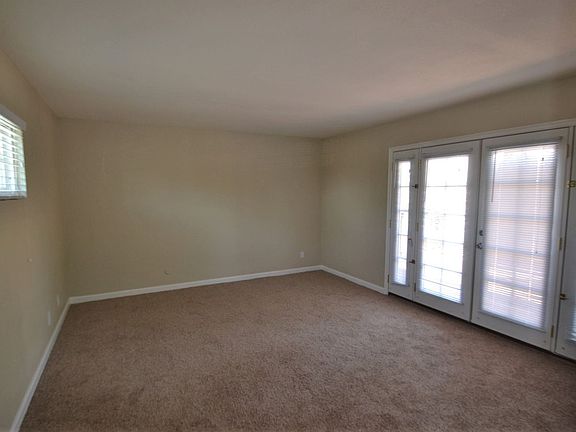 5th image of 27204 Oakgale Ave