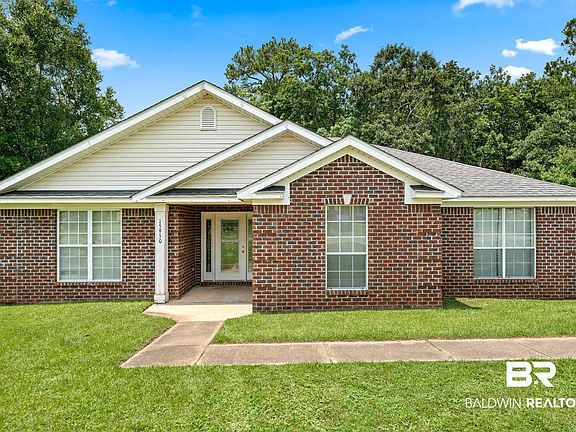 2nd image of 15950 Pecan View Dr