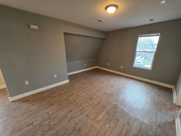 613 W Knox Ave #2, Spokane, WA 99205