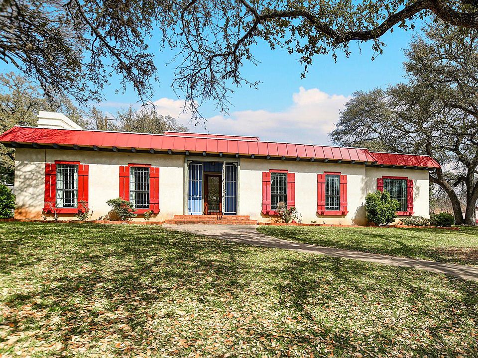 1st image of 7601 Rustling Rd