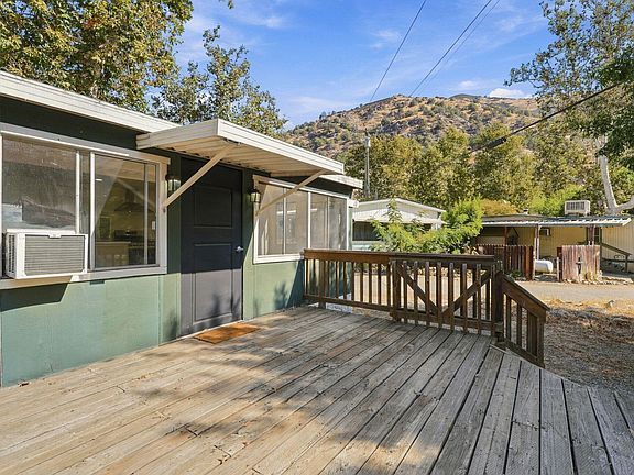 4th image of 43490 N Fork Drive #17