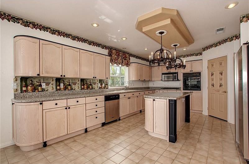 1st image of 8845 Zurich Ct