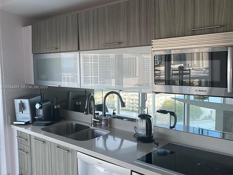 6700 Indian Creek Dr #1201 — Photo 10