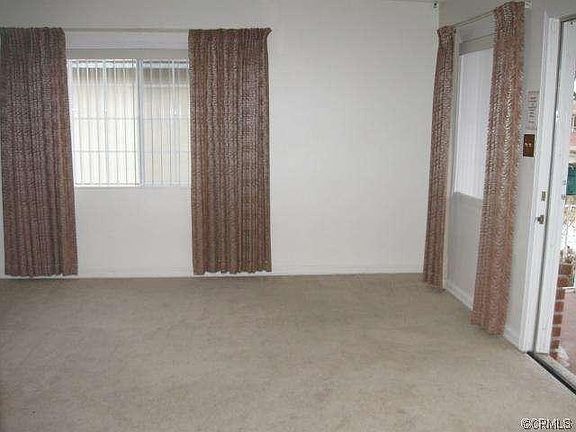 3rd image of 14433 Fairford Ave
