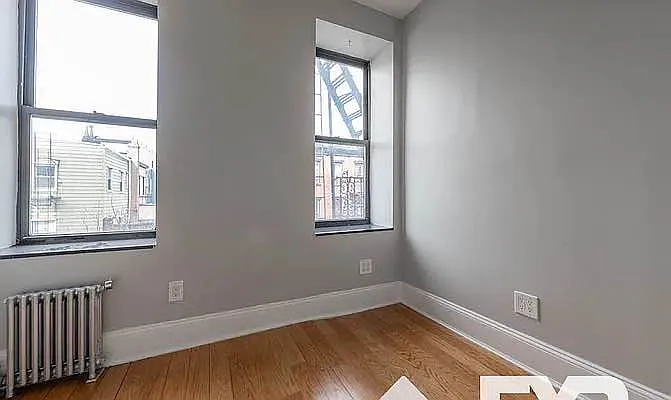 Rented by EXR | media 7