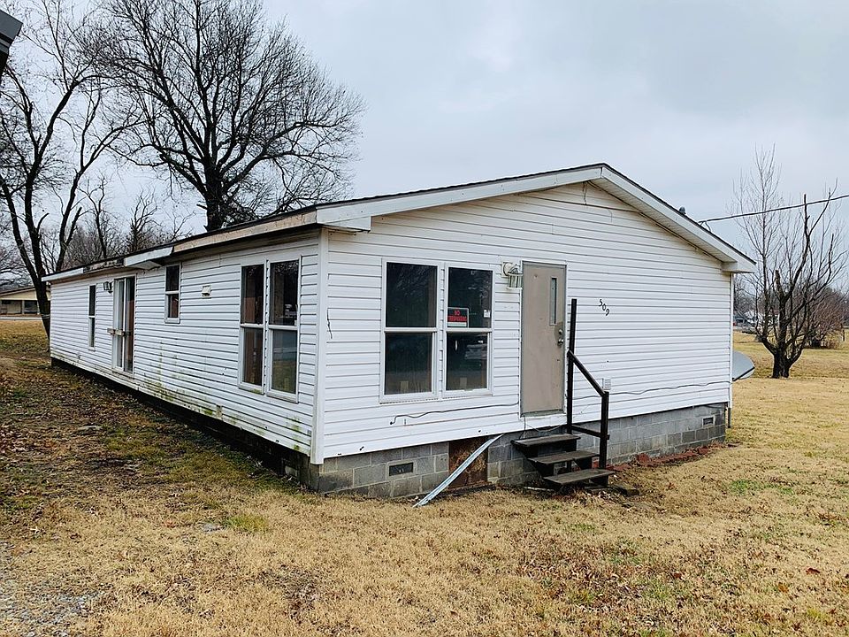 2nd image of 509 Vine St W