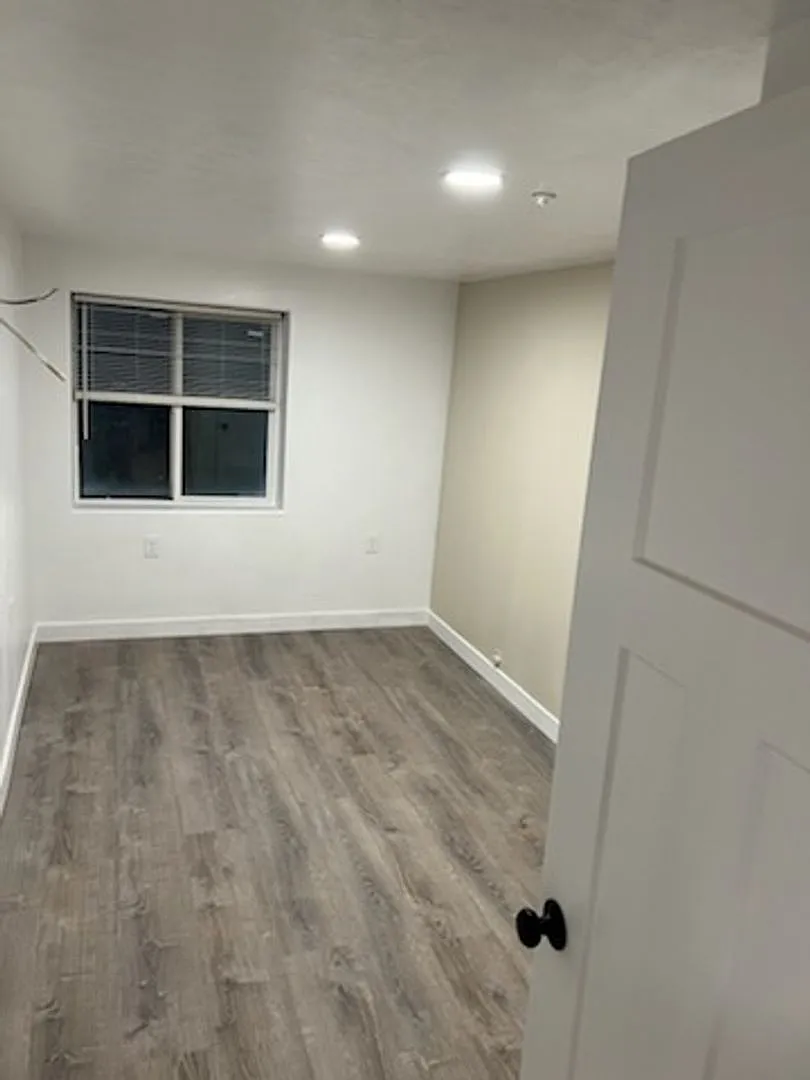 780 Lauritzen - Unit C 2 Bed 2 Bath Apartment in Hildale — Photo 4