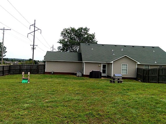 Privacy Fenced Back Yard