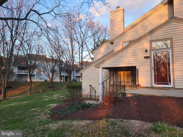 8825 Rusland Ct, Fort Washington, MD 20744