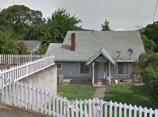 1536 Columbia St, Hood River, OR 97031
