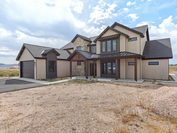 81 N Side Ct #2, Saint Charles, ID 83272