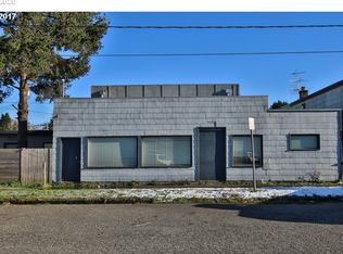 137 S Wasson St, Coos Bay, OR 97420