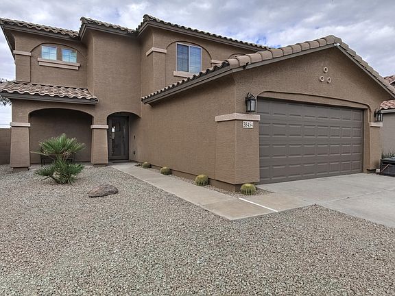 38454 N La Grange Ln4