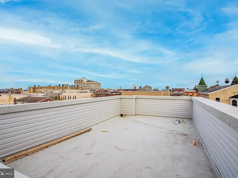 1230 N Marshall St #3R — Photo 12