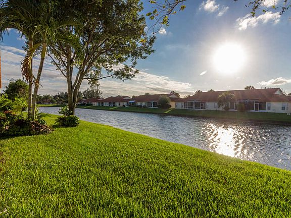 2nd image of 15359 Summer Lake Dr