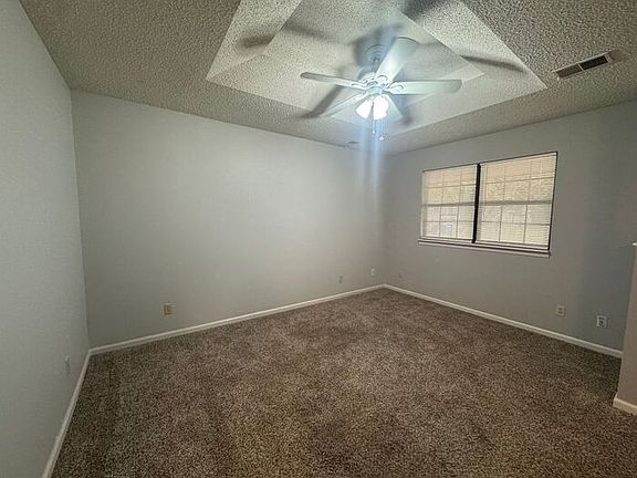 3rd image of 100 E Brasfield St APT B