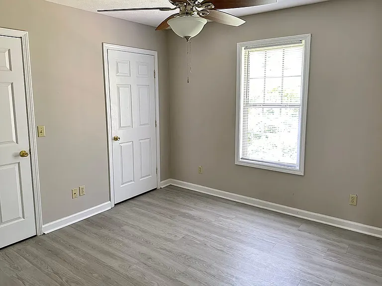 1505 Autumn Ave #1 — Photo 5
