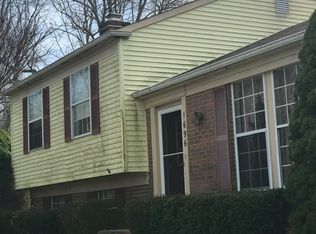 1696 W Woodbine Rd, Fawn Grove, PA 17321