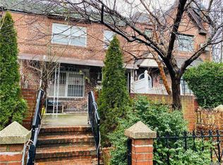 48-22 64th St, Woodside, NY 11377