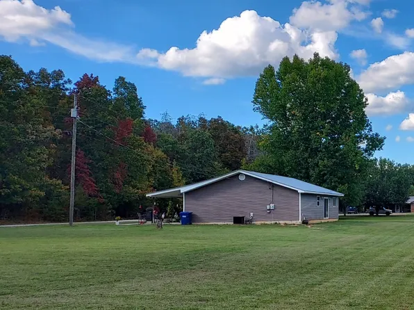 152 Road 1915, Flat Rock, AL 35966