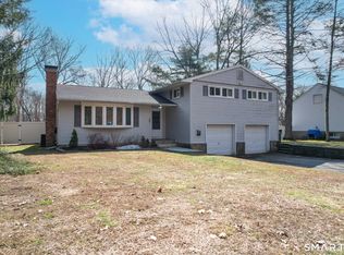 38 Mountain Rd, Cheshire, CT 06410