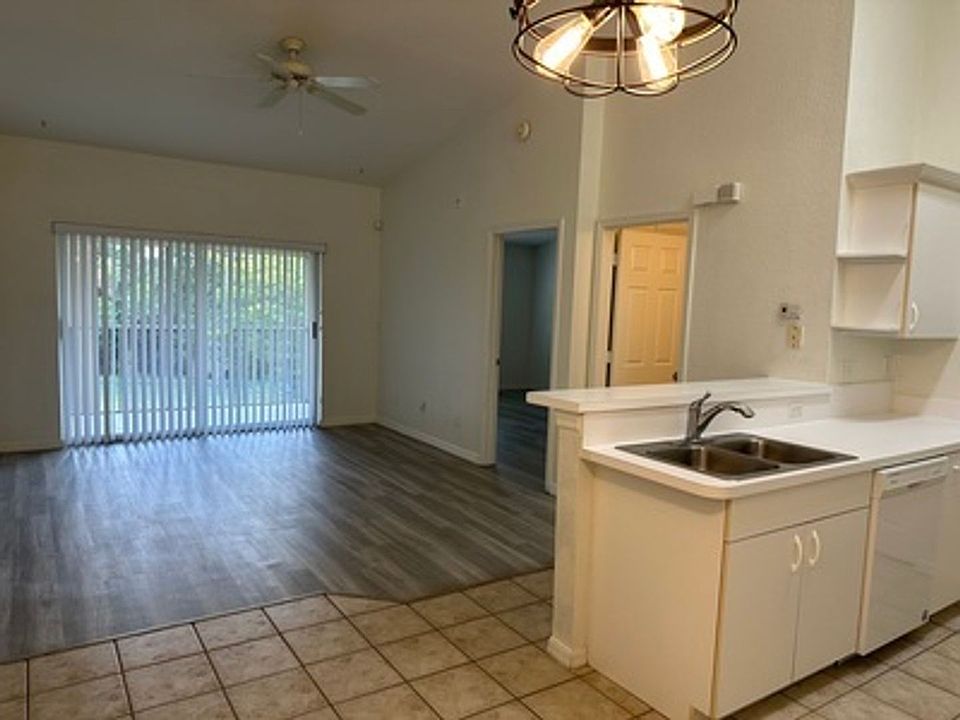 1st image of 27109 Matheson Ave #206