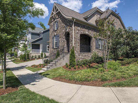 3rd image of 402 Cobert Ln