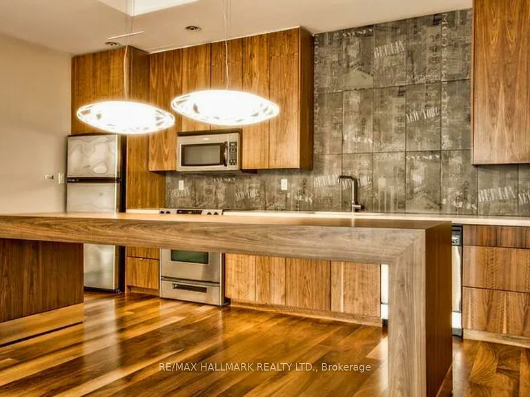 23 Brant St #310 — Photo 16