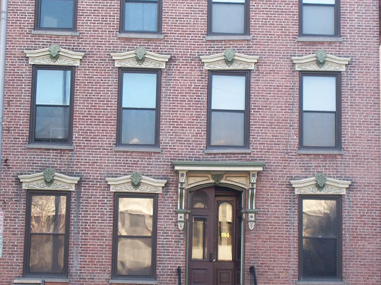 184 Washington Ave #3B — Photo 2