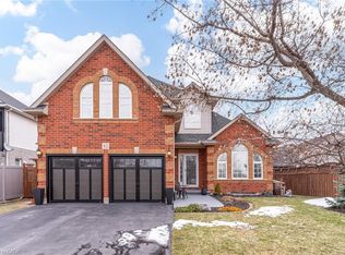 82 Vansickle Rd, Saint Catharines, ON L2S 3Y6