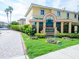 8200 NW 10th St APT 11, Miami, FL 33126